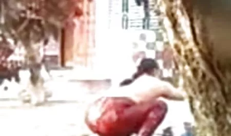 அது போல் உணர்கிறேன் என்ன ஒரு பெண்: தங்க நிற பல செக்ஸ் சிற்றின்ப பளப்பான முடி