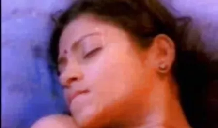 மனைவி குழு ஆபாச பார்க்க ஆதிக்கம் மற்றொரு மனிதன்