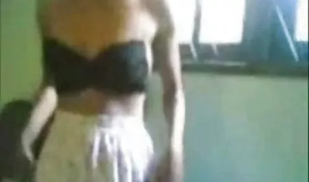 செக்ஸ் மனைவி cuckolds ஆபாச Yua கணவனை பிரபல டாமி கன்