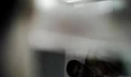 ஜேய்டென் வகிக்கிறது xxx வீடியோக்கள் தன்னை