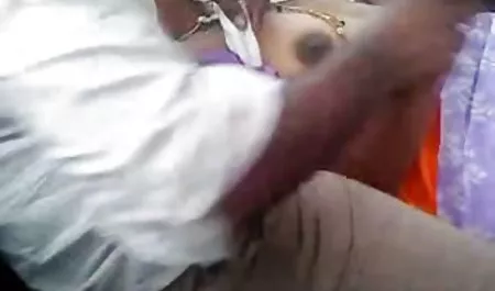 அவரது ஆபாச கிளிப் நண்பர் அவளை நம்ப செக்ஸ் வேண்டும்
